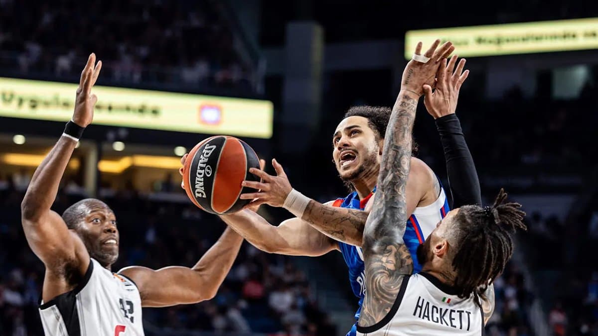 Shane Larkin Fenerbahçe’de