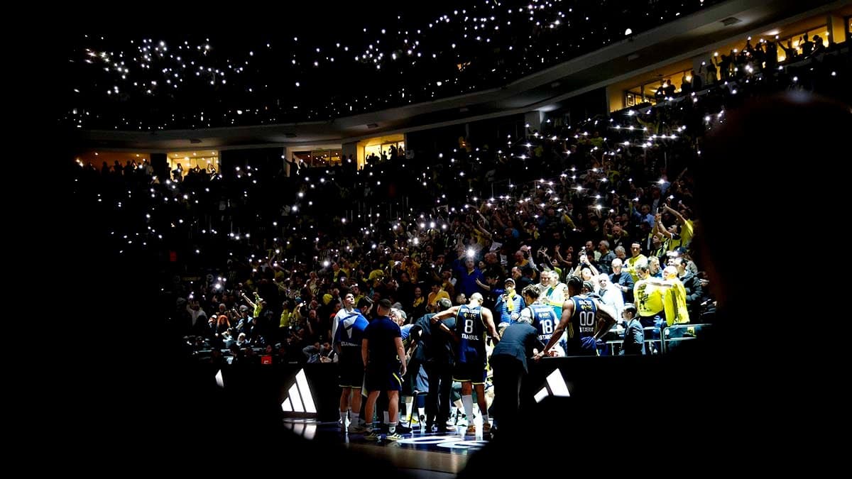 Erkek Basketbol Kombine Yenileme ve Satış Süreci Hakkında Bilgilendirme