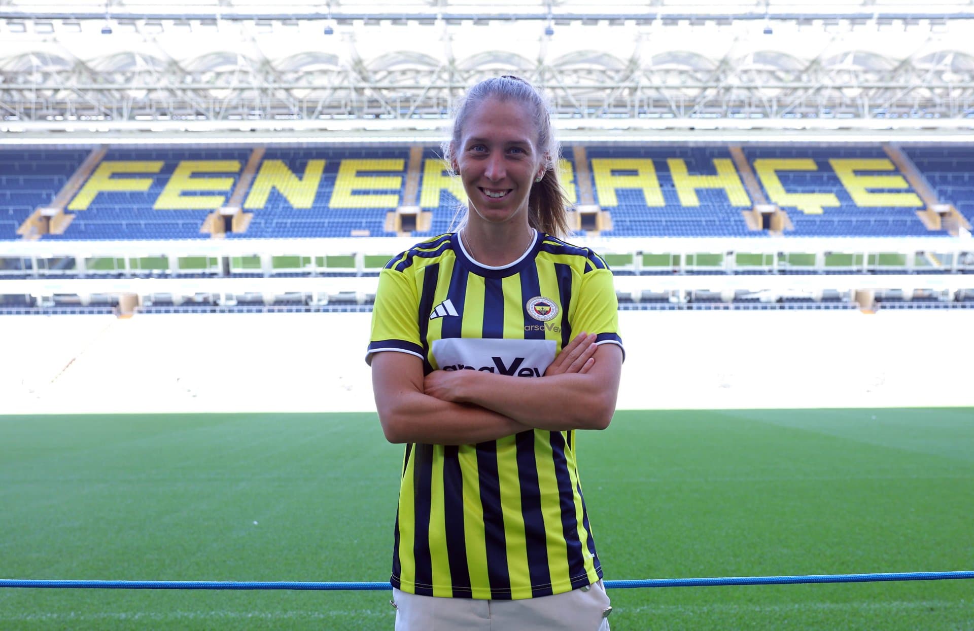 Ailemize Hoş Geldin Zsanett Bernadett Kaján — 3