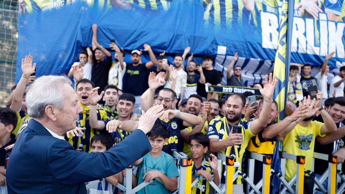 Şampiyonlar Ligi yolunda muhteşem destek