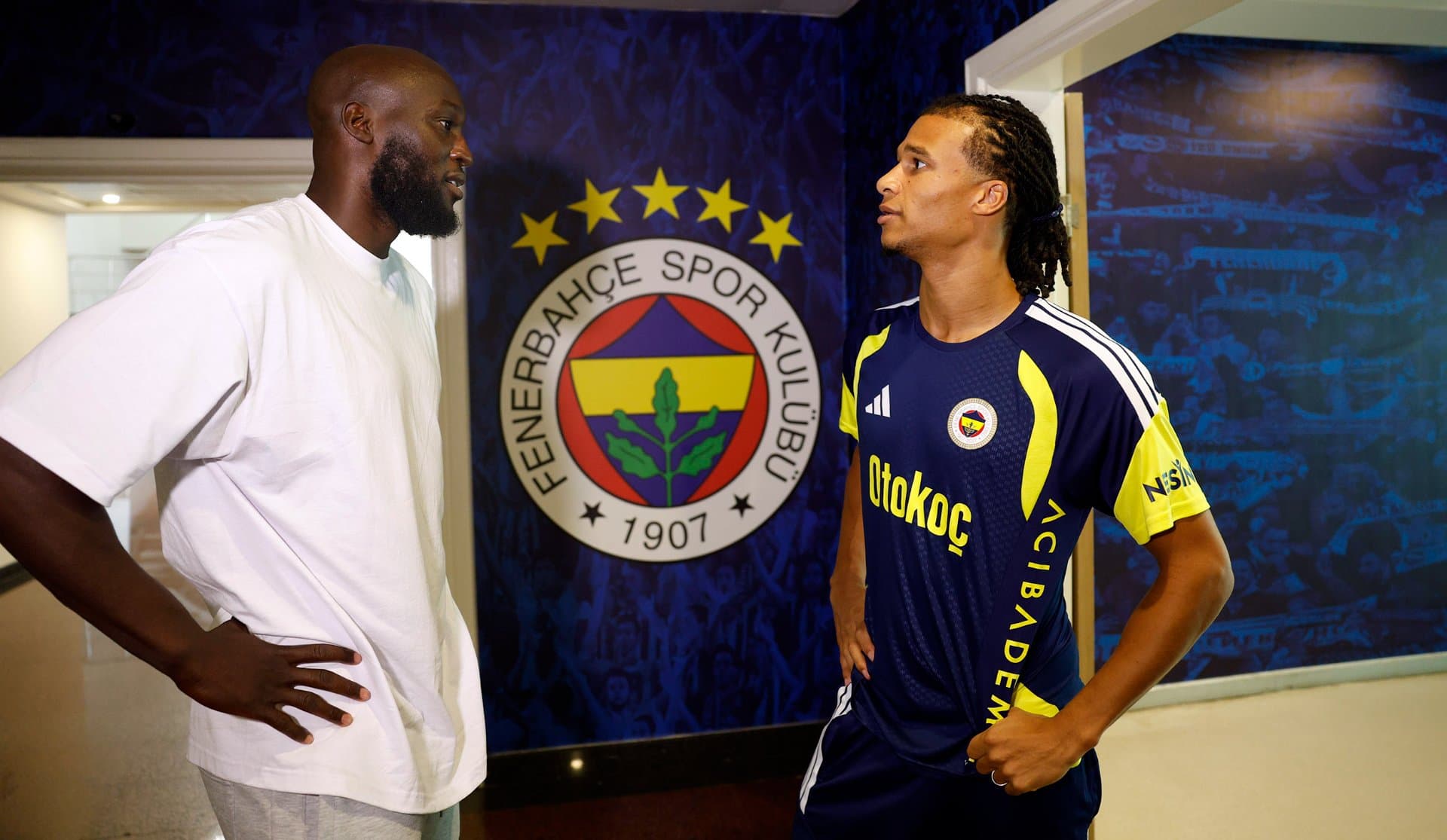 Yeni transferimiz Romelu Lukaku, Fenerbahçe Can Bartu Tesislerimizi gezdi — 5