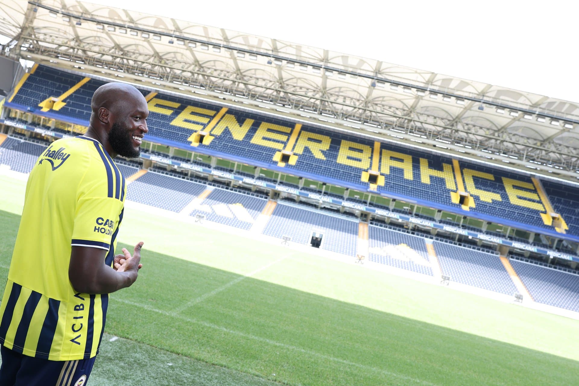 Romelu Lukaku’dan objektiflerimize özel pozlar… — 7