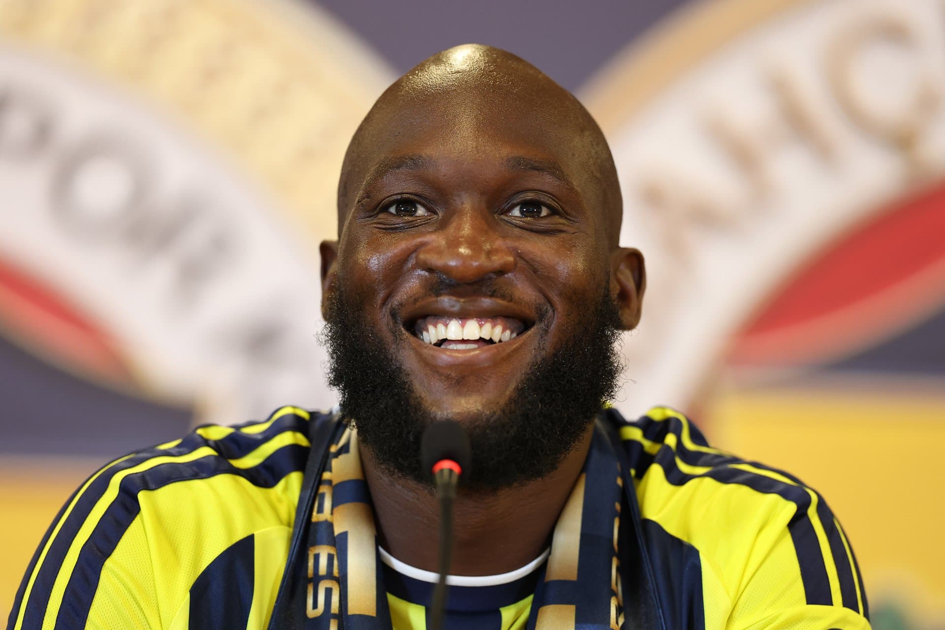 Yeni transferimiz Romelu Lukaku için imza töreni düzenlendi — 2