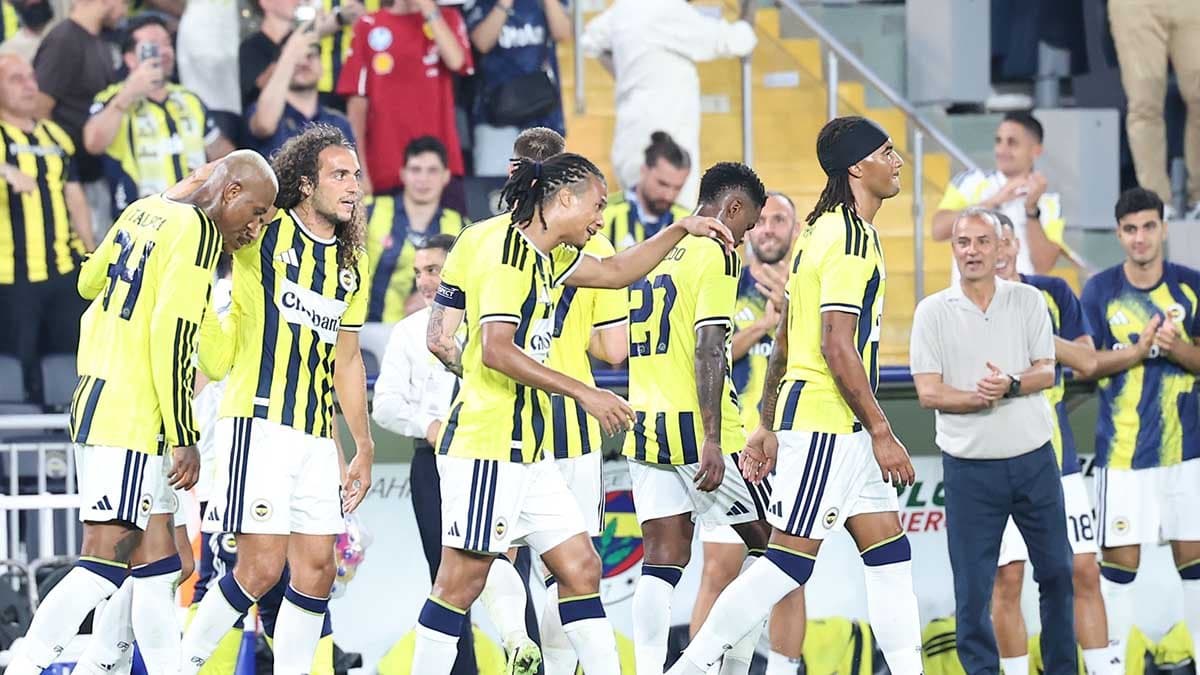Fenerbahçemiz, UEFA Şampiyonlar Ligi play-off turu ilk maçında O. Lyon'u ağırlıyor