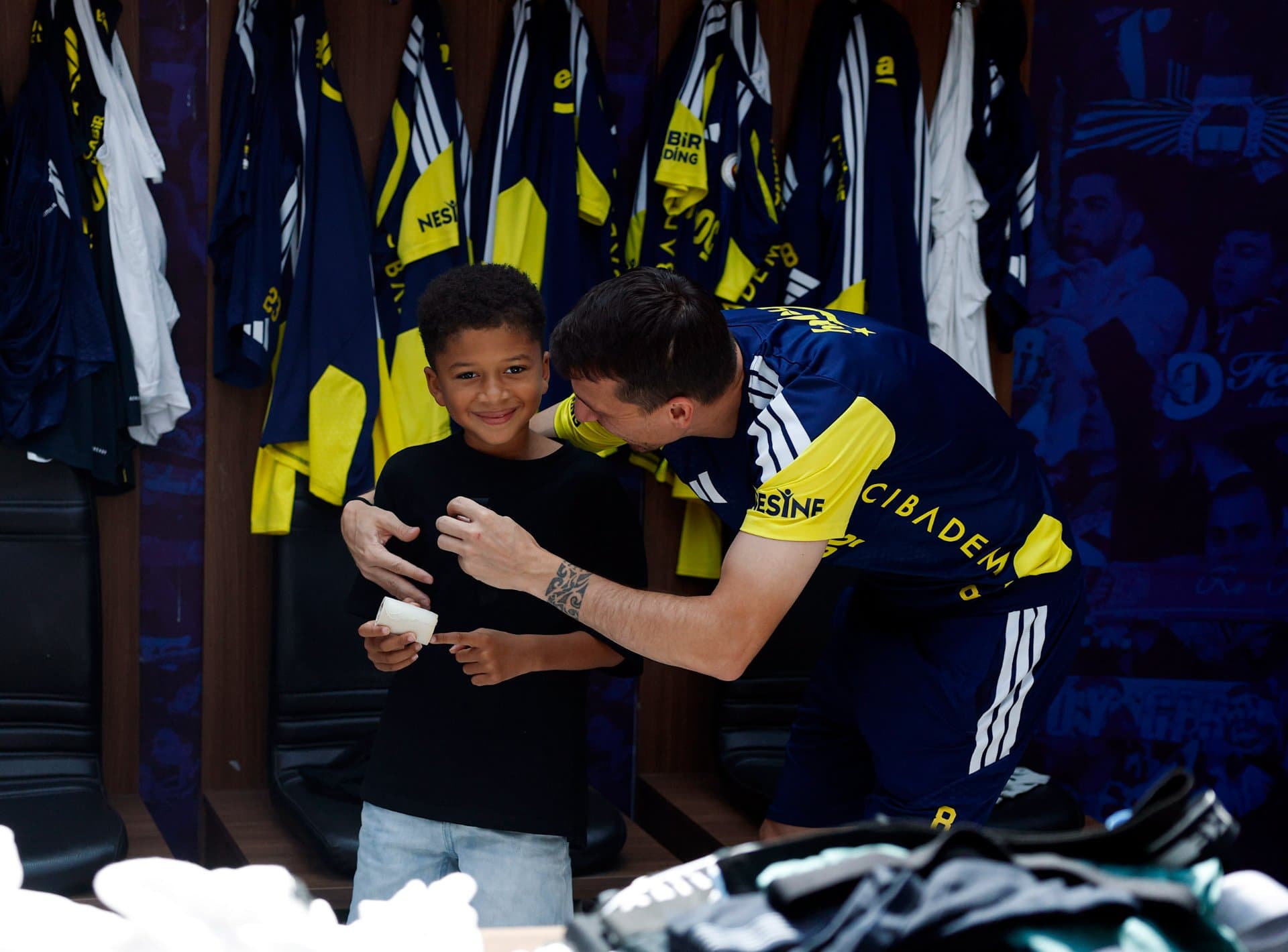 Fred Santos Fenerbahçe ailesiyle vedalaştı — 2