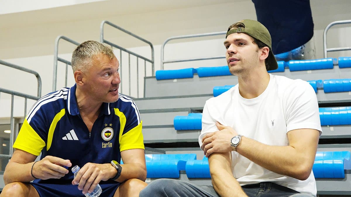 Kariyerini NBA’de sürdürecek Tarık Biberovic, Fenerbahçe Ailesi’ne veda etti
