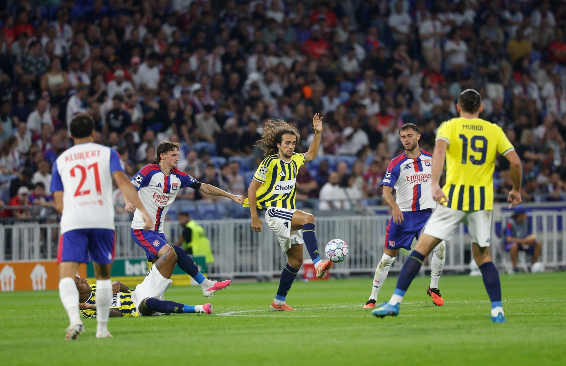 LYON’DA TARİHİ GECE: FENERBAHÇEMİZ DEVLER LİGİ’NDE — 6