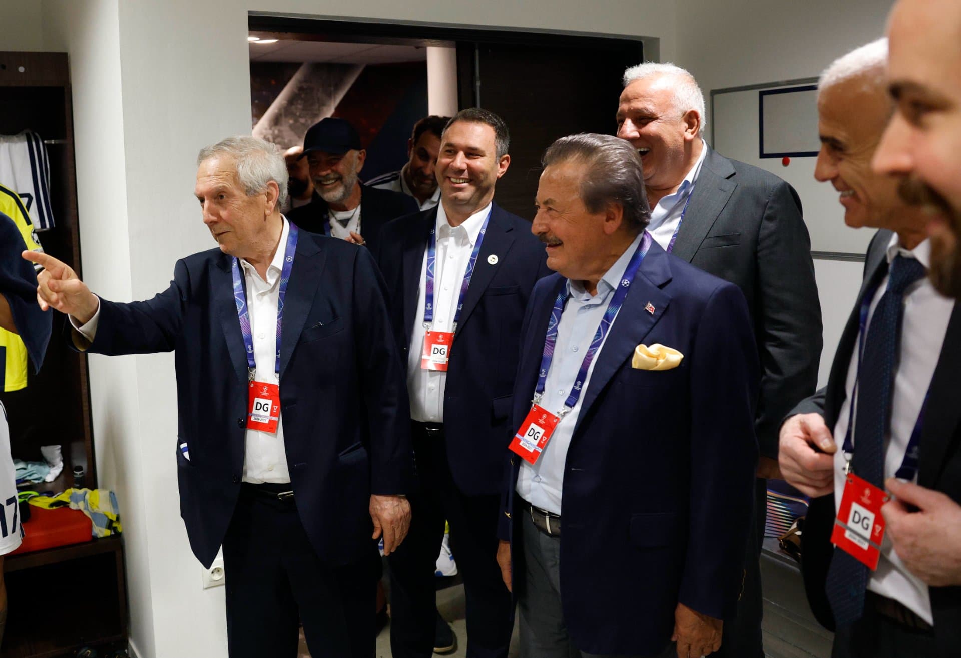 Başkanımız Aziz Yıldırım, takımımızı kutladı — 2
