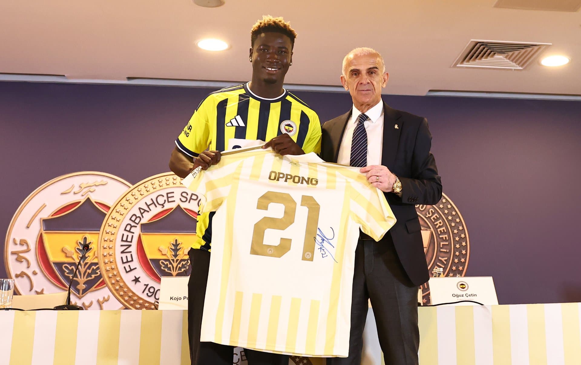 Kojo Oppong’dan 4 yıllık imza — 1