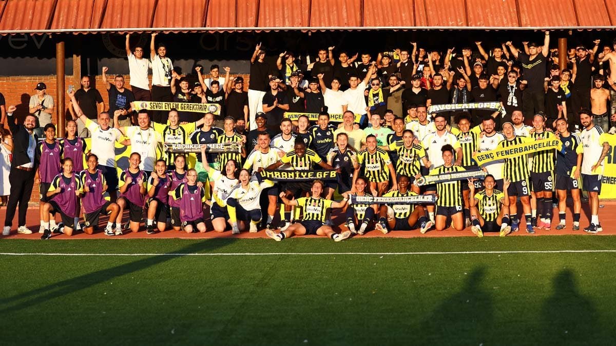 Fenerbahçe arsaVev, Süper Lig’e galibiyetle başladı