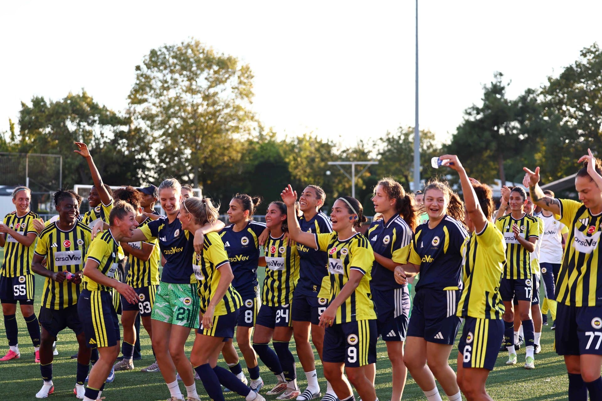Fenerbahçe arsaVev, Süper Lig’e galibiyetle başladı — 1