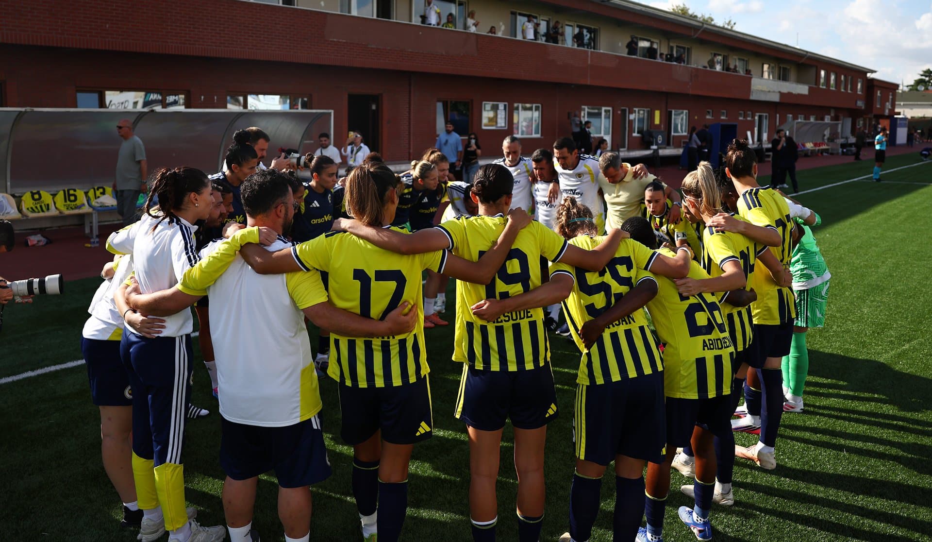 Fenerbahçe arsaVev, Süper Lig’e galibiyetle başladı — 4