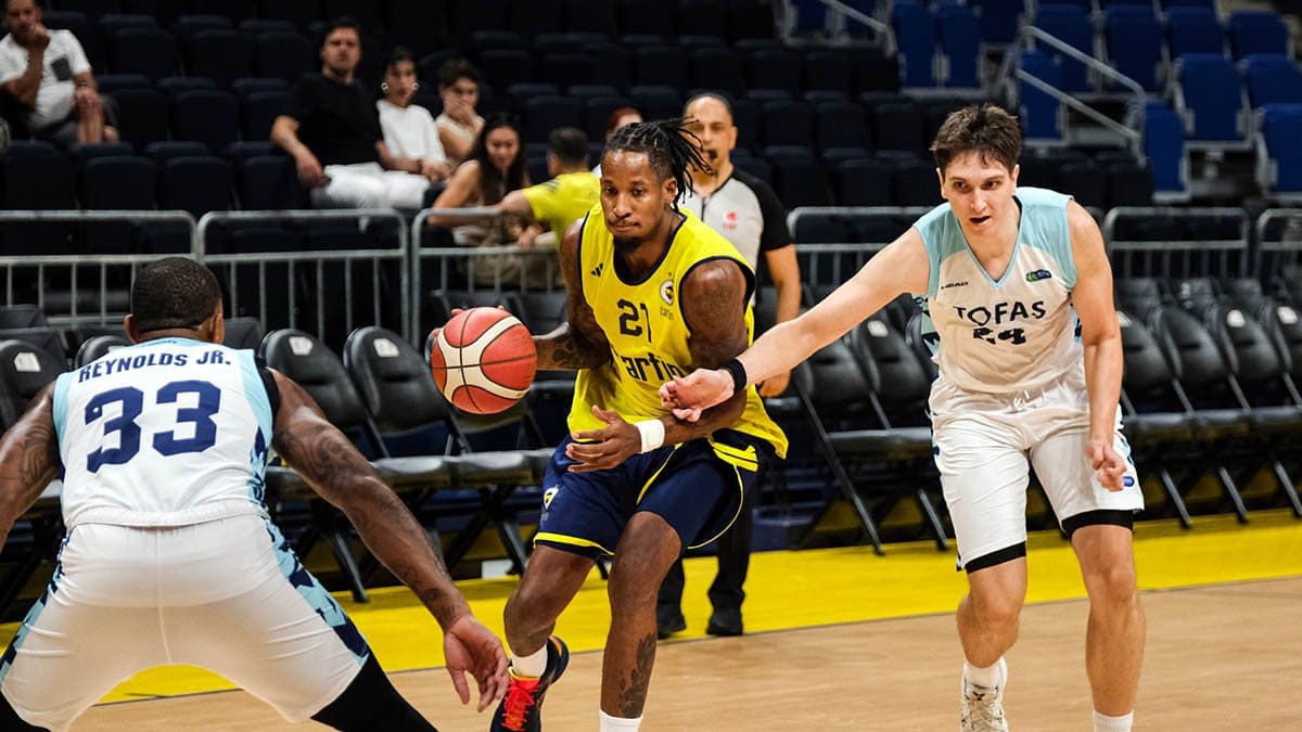 Fenerbahçe Tarfin 83-78 Tofaş (Hazırlık Maçı)