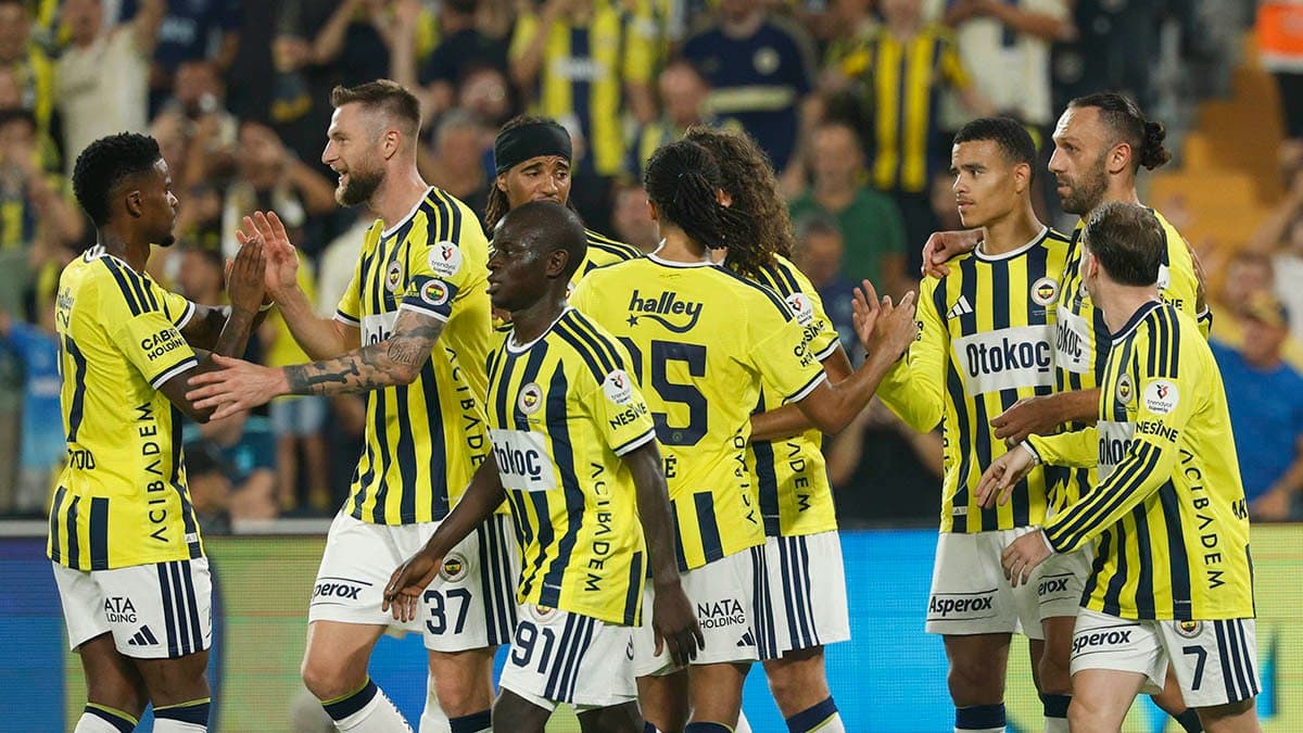 Fenerbahçemiz, Beşiktaş’ı konuk ediyor