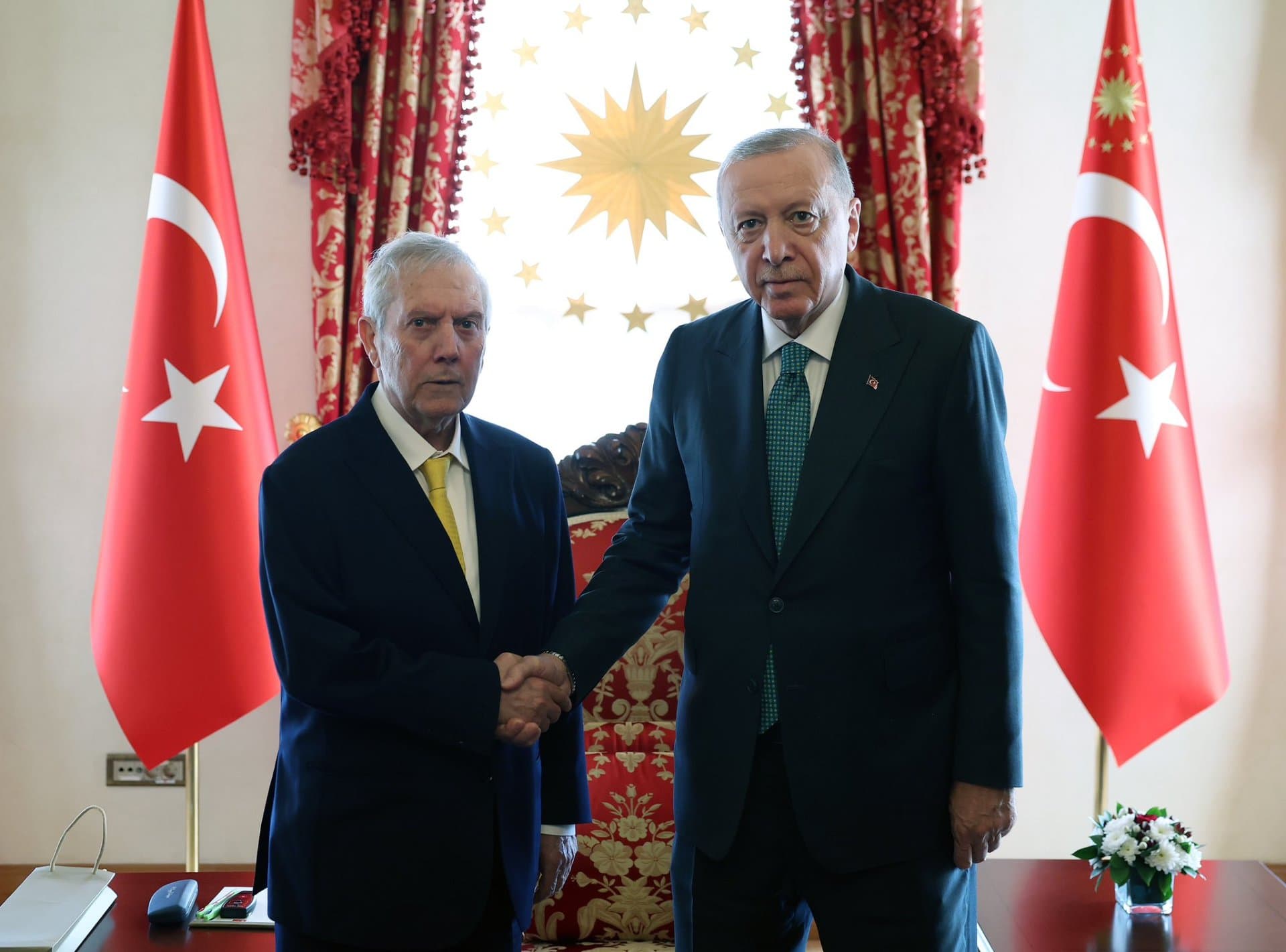 Cumhurbaşkanımız Recep Tayyip Erdoğan, Başkanımız Aziz Yıldırım ve Yönetim Kurulu Üyelerimizi kabul etti — 3