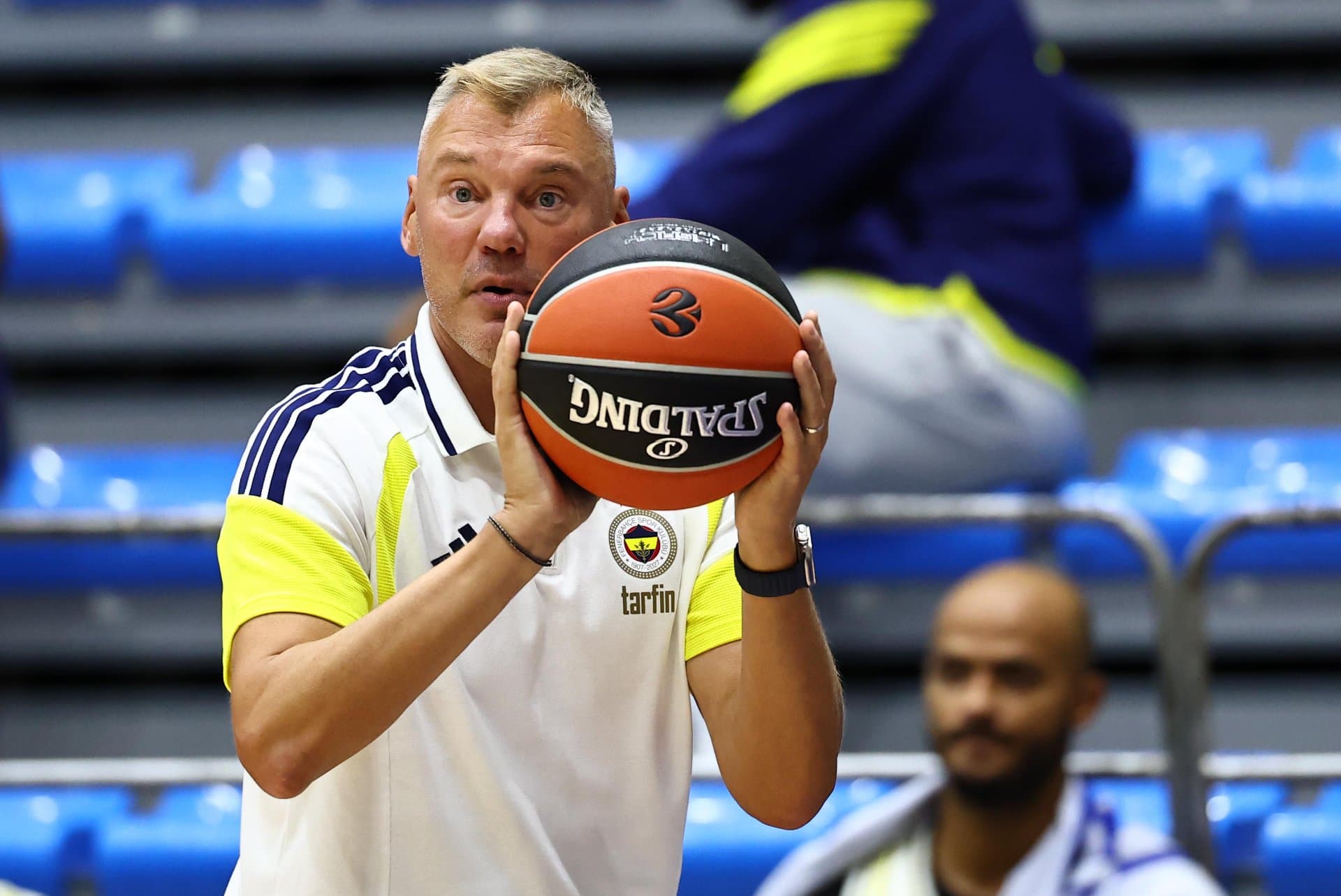 Fenerbahçe Tarfin 102-66 Balkan Botevgrad — 6