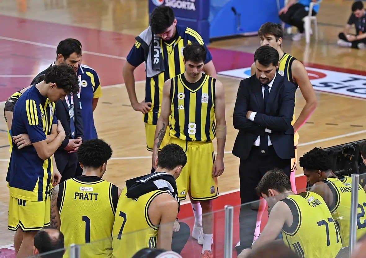 Balıkesir Büyükşehir Belediyespor 69-70 Fenerbahçe Gelişim (TBL) — 3