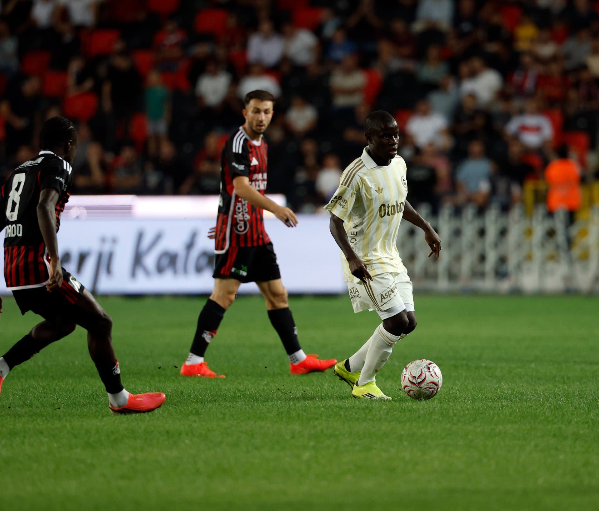 Gaziantep FK 0-0 Fenerbahçe — 8