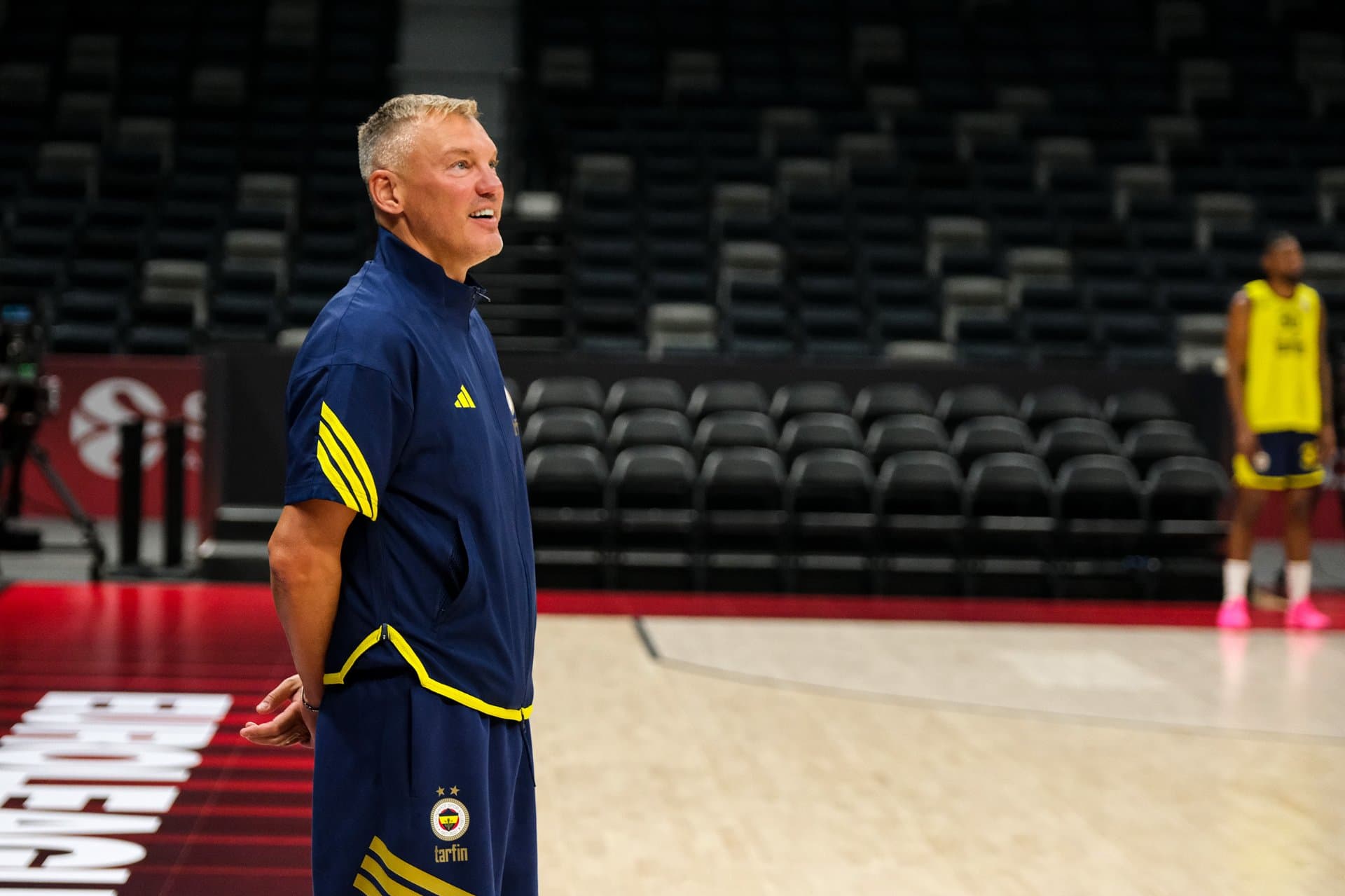 Fenerbahçe Tarfin, Abu Dhabi’deki ilk antrenmanını yaptı — 5
