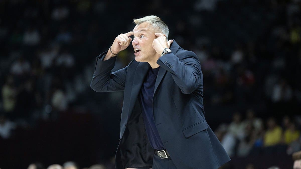 Başantrenörümüz Sarunas Jasikevicius, Olympiacos maçını değerlendirdi