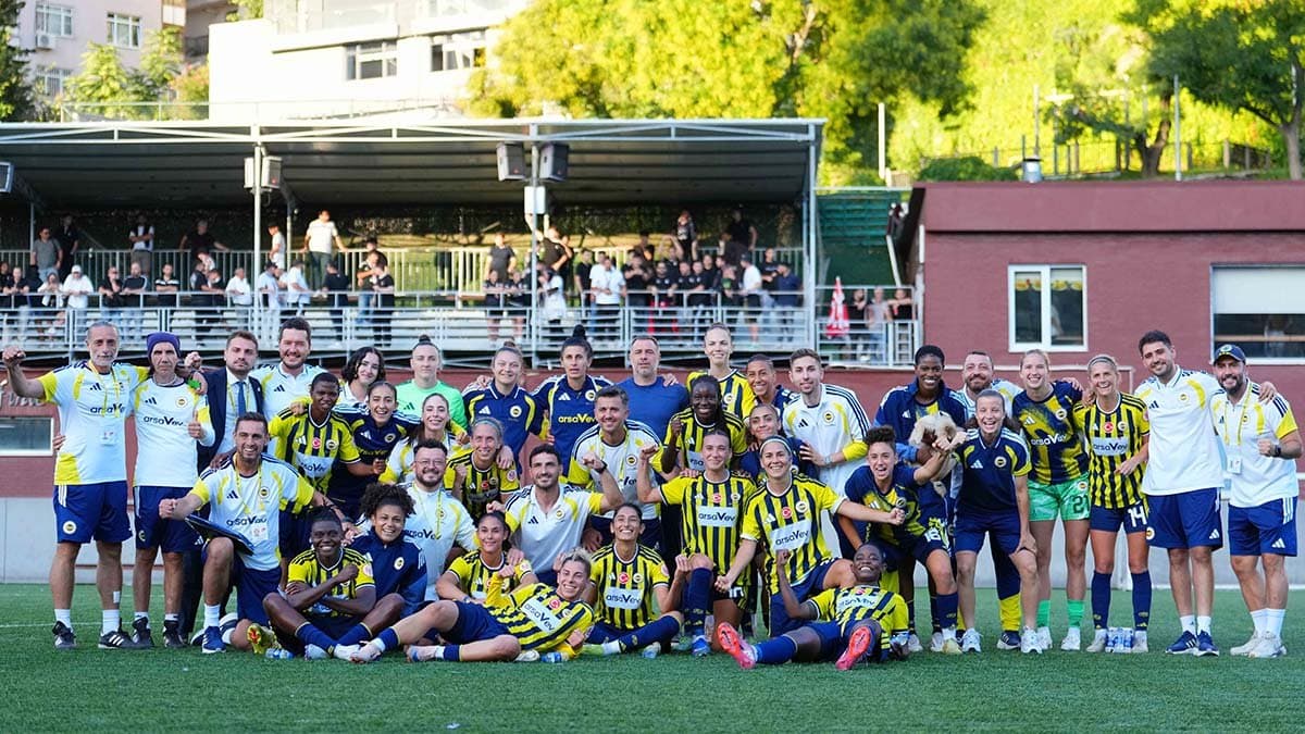 Beşiktaş 0-3 Fenerbahçe arsaVev