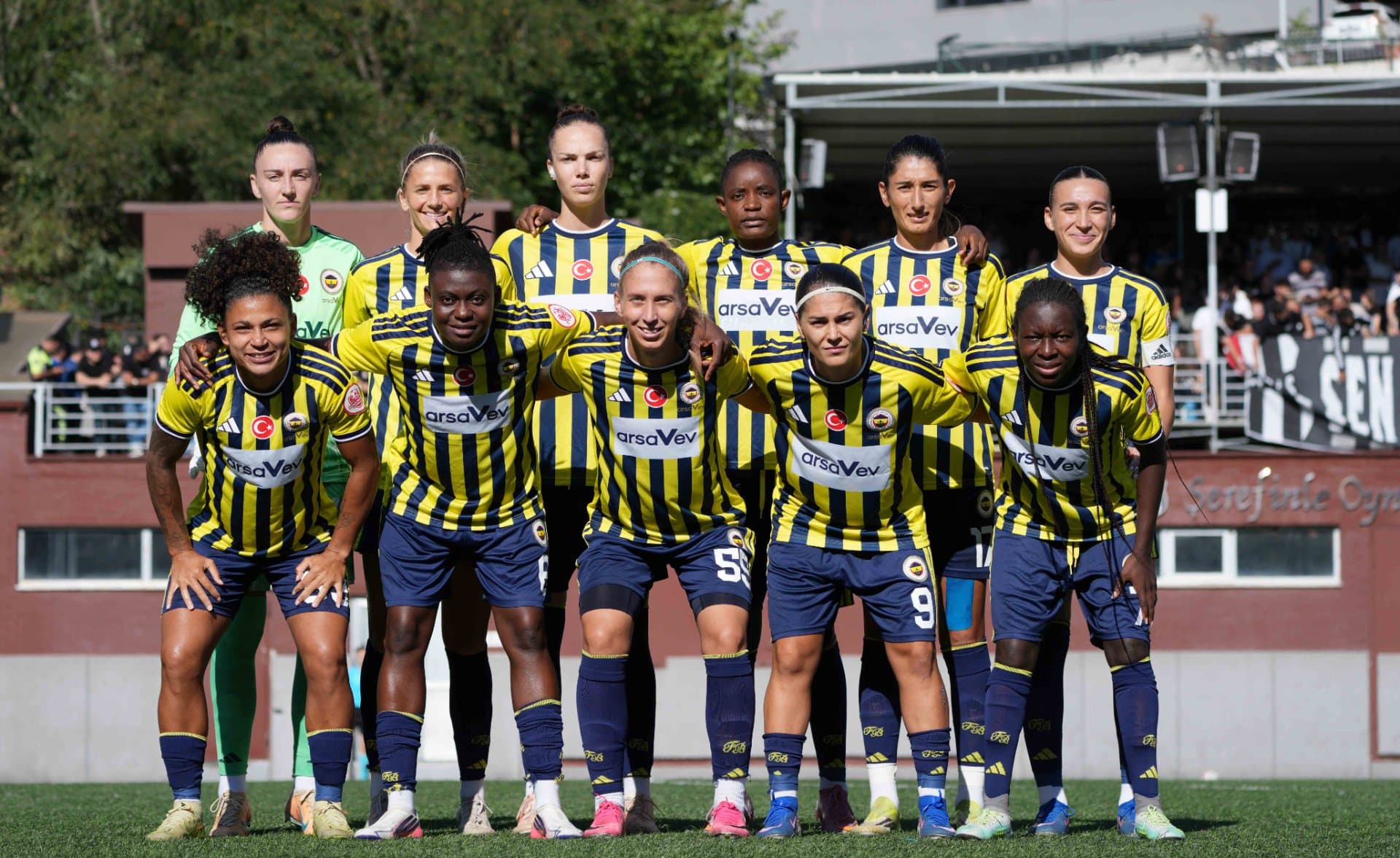 Beşiktaş 0-3 Fenerbahçe arsaVev — 5