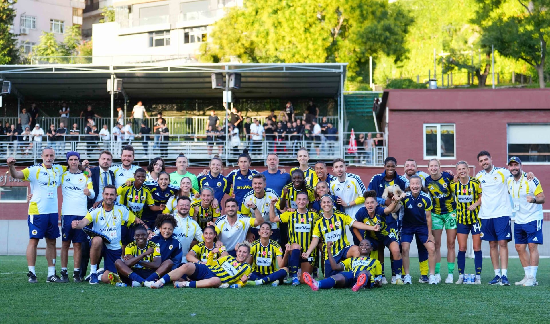 Beşiktaş 0-3 Fenerbahçe arsaVev — 9