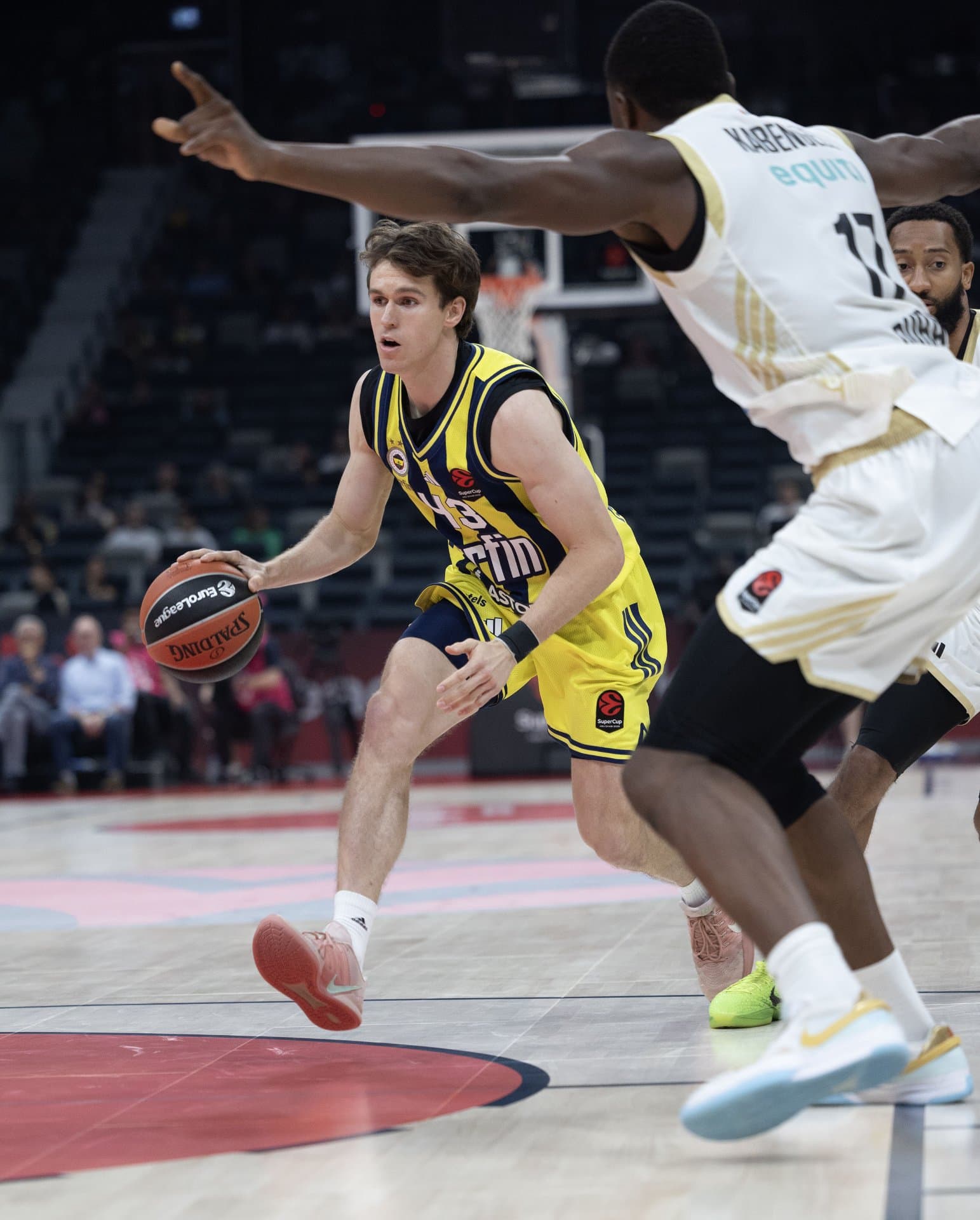 Fenerbahçe Tarfin 85-77 Dubai Basketball — 1
