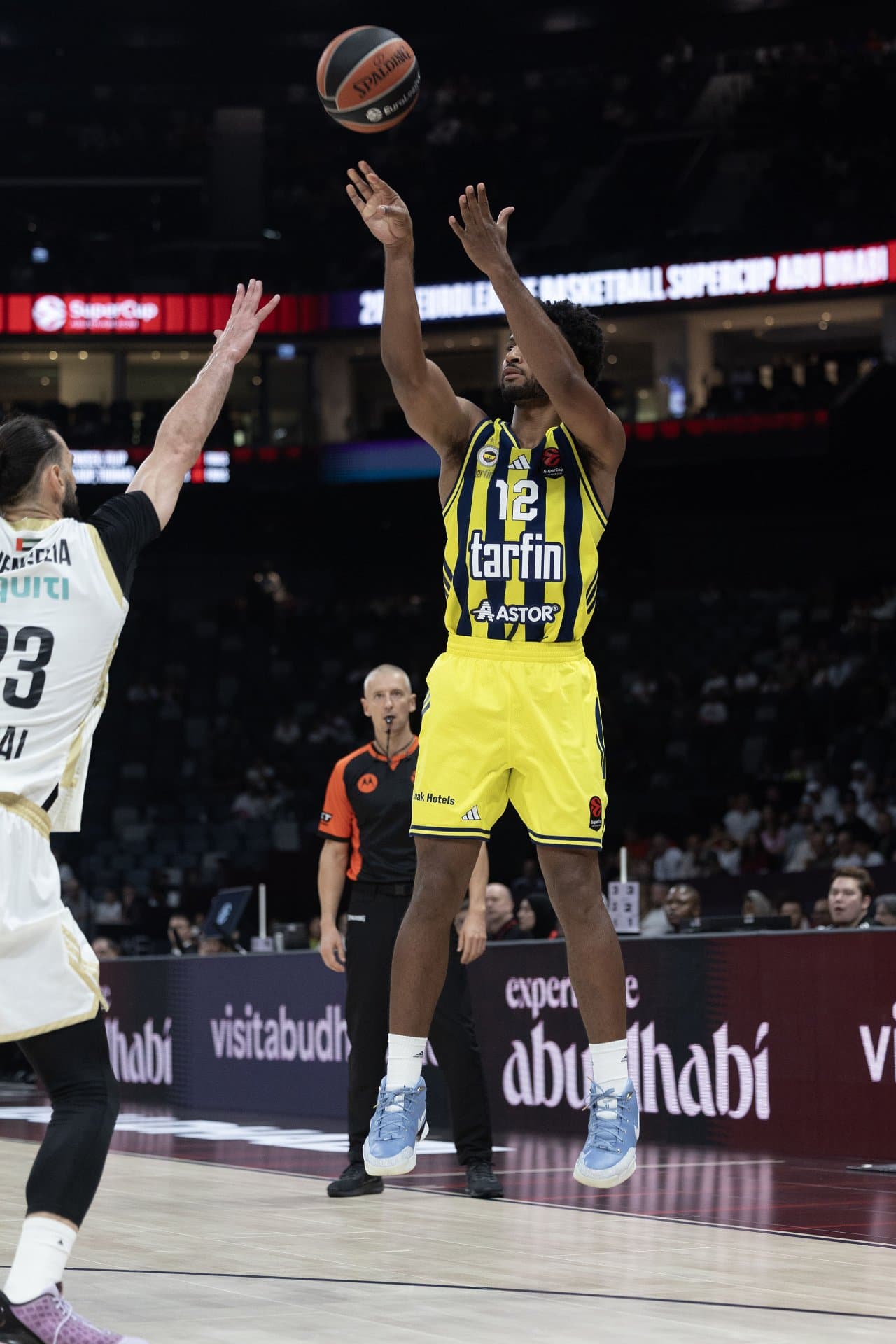 Fenerbahçe Tarfin 85-77 Dubai Basketball — 3