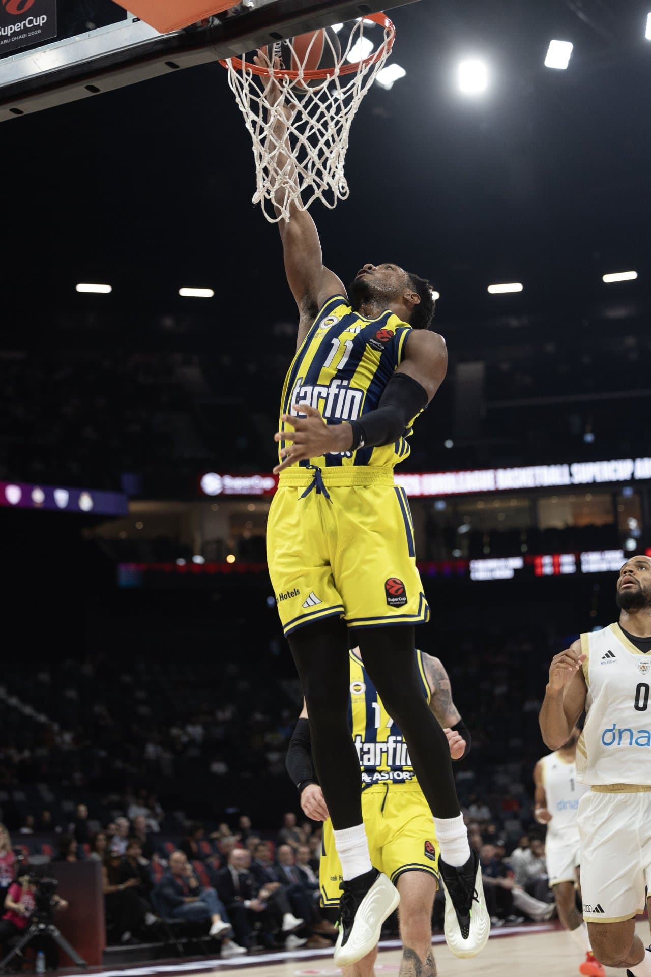 Fenerbahçe Tarfin 85-77 Dubai Basketball — 7