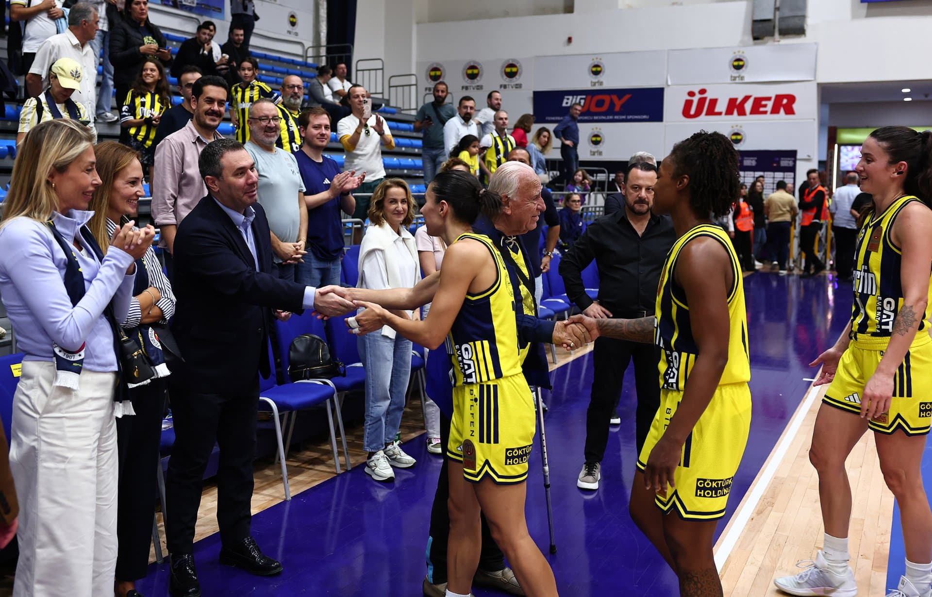 Fenerbahçe Tarfin, lige galibiyetle başladı — 5