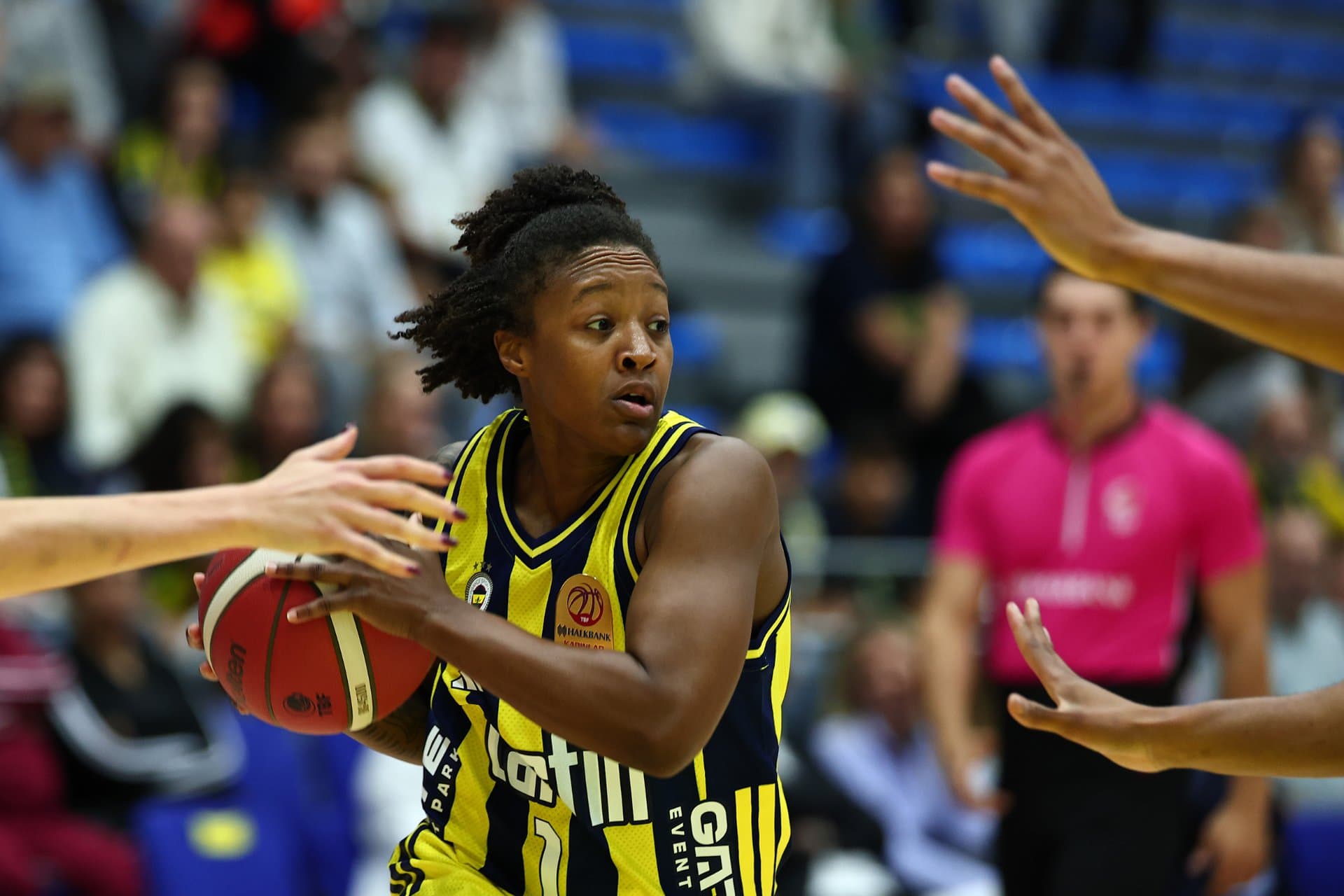 Fenerbahçe Tarfin, lige galibiyetle başladı — 7