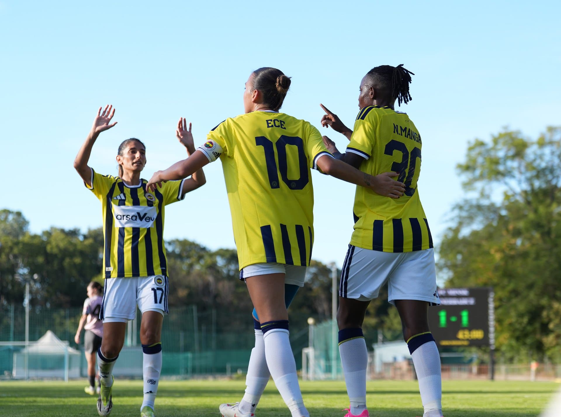 Fenerbahçe arsaVev, Macaristan’dan avantajlı skorla dönüyor — 1