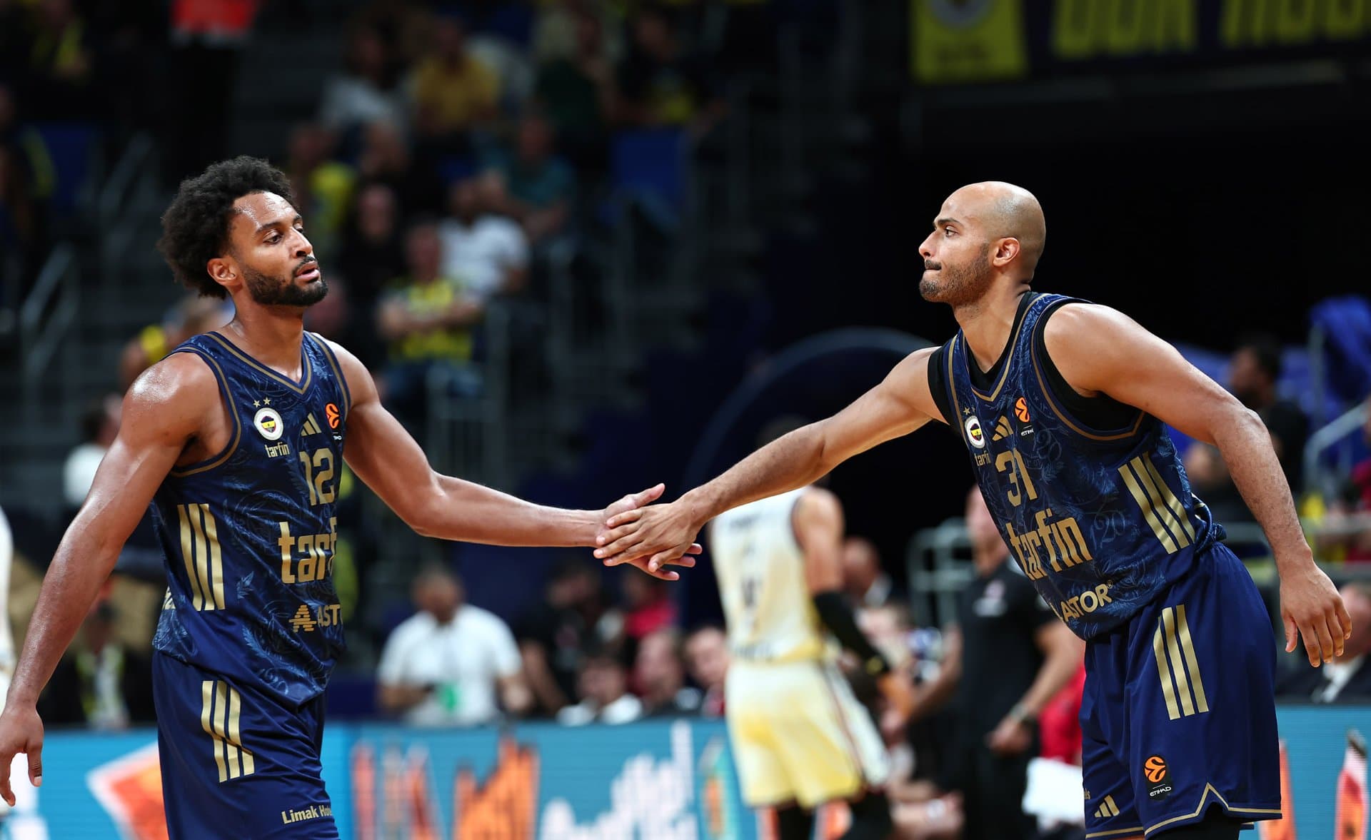 Fenerbahçe Tarfin 100-76 Bayern Münih — 1
