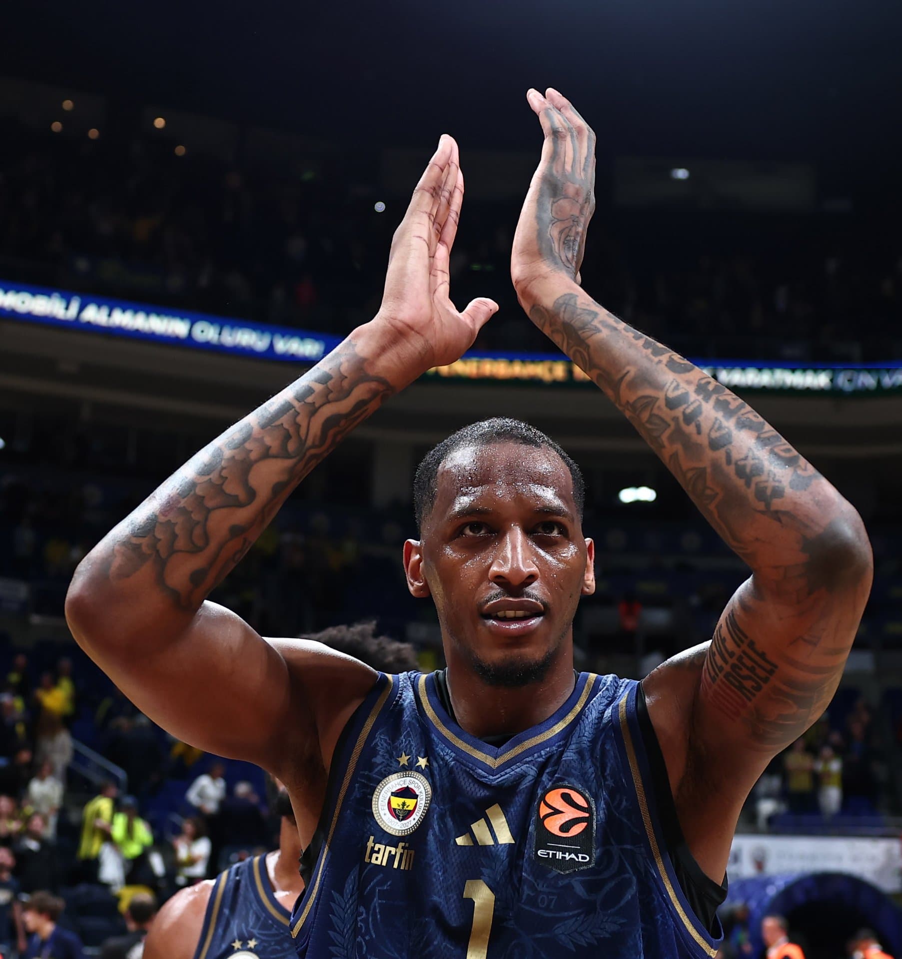 Fenerbahçe Tarfin, EuroLeague’de 3’te 3 yaptı — 12