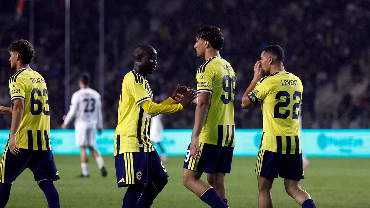 Fenerbahçe’miz, hazırlık maçında karşılaştığı Turan Tovuz'u 2-0 mağlup etti