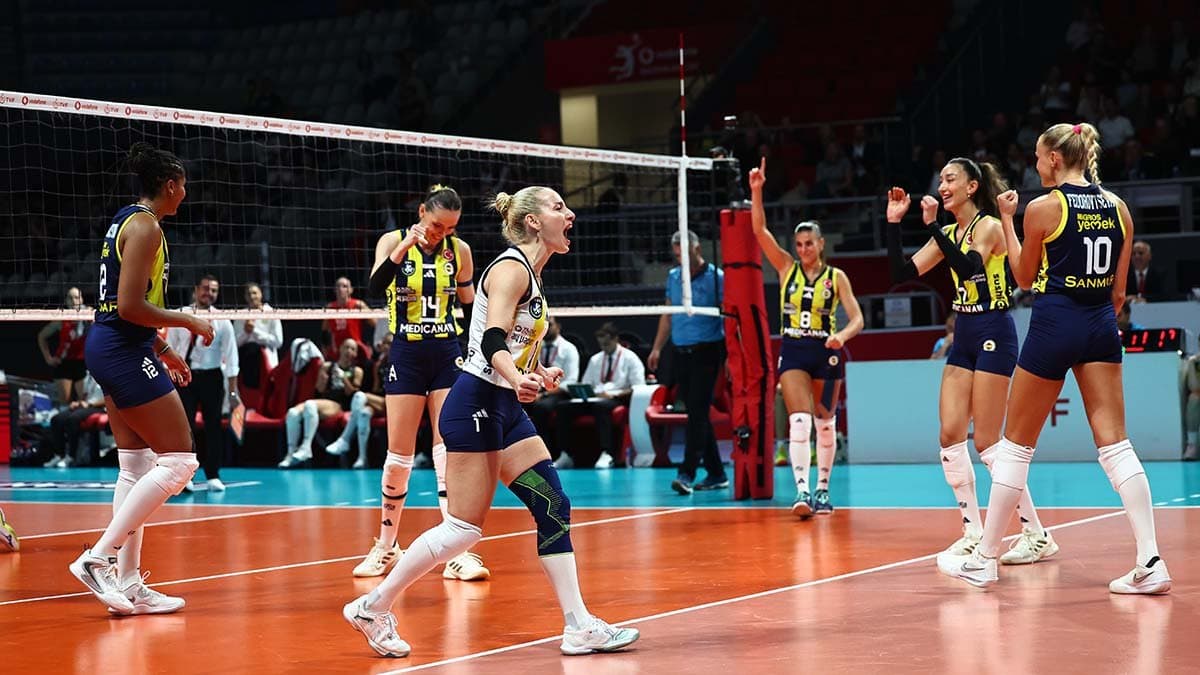 Fenerbahçe Medicana, sezona galibiyetle başladı