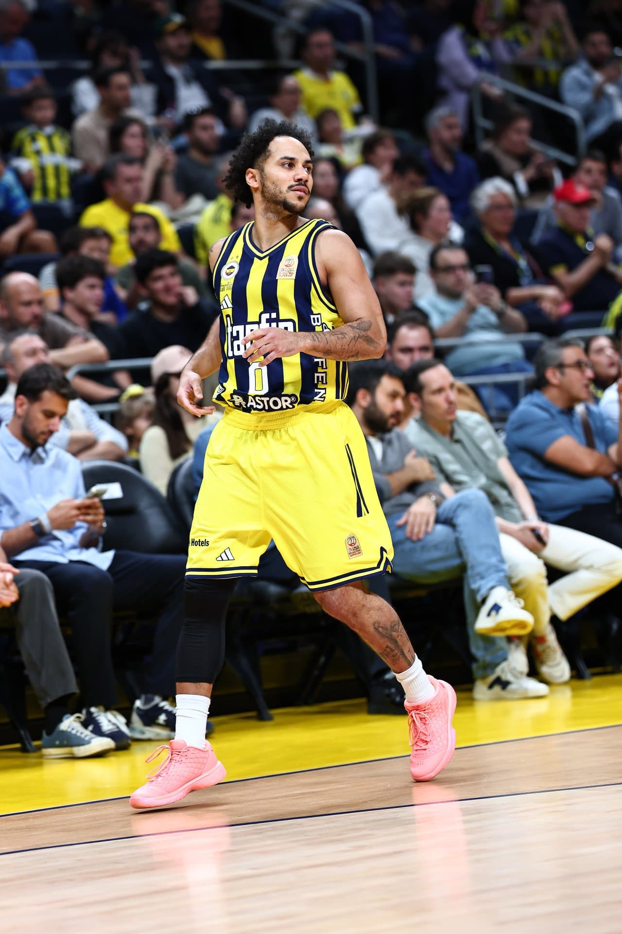 Fenerbahçe Tarfin 85-84 Biotekno Körfez Basket — 4