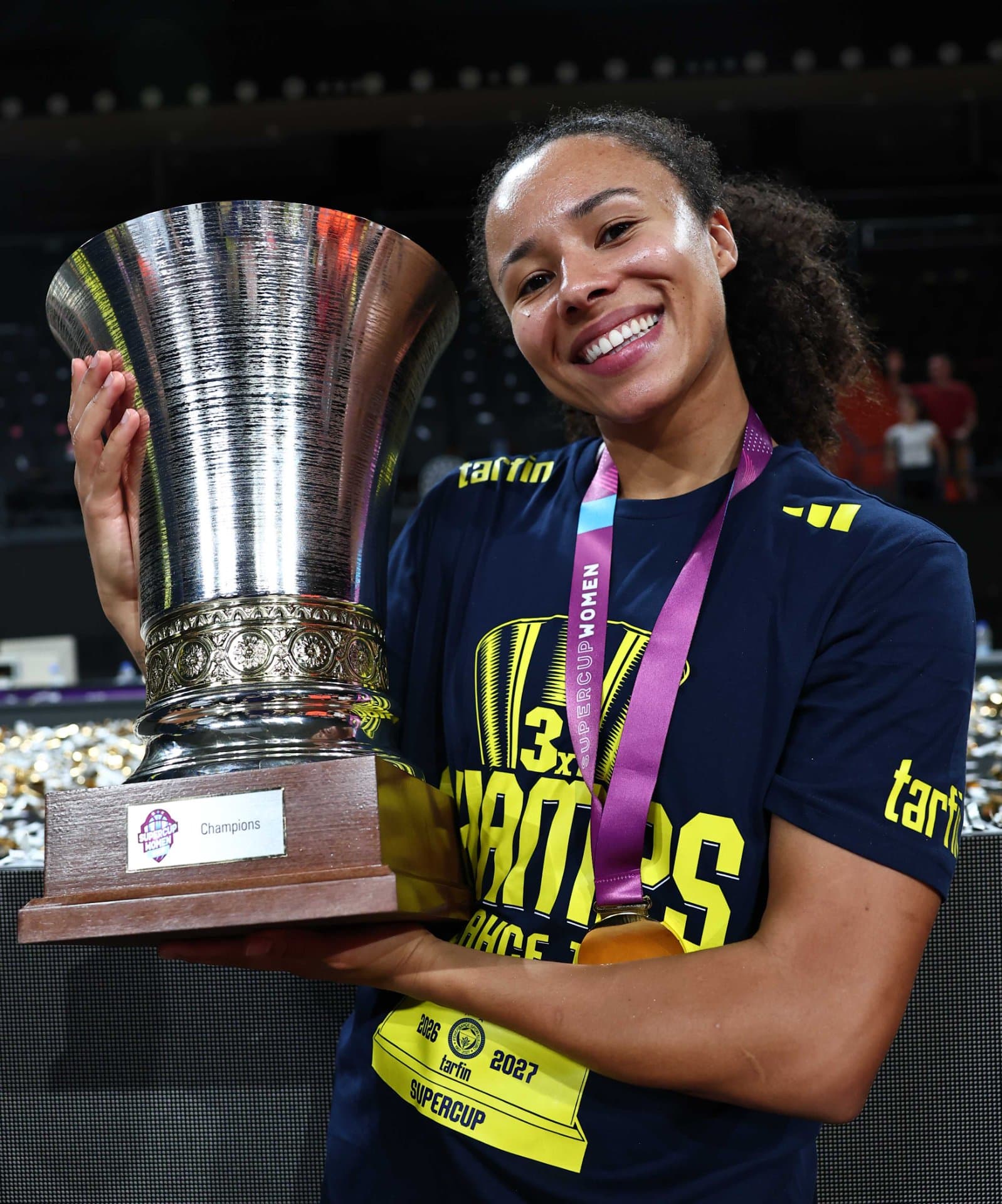 FENERBAHÇE TARFİN, ÜÇÜNCÜ KEZ FIBA KADINLAR SÜPER KUPA ŞAMPİYONU — 9
