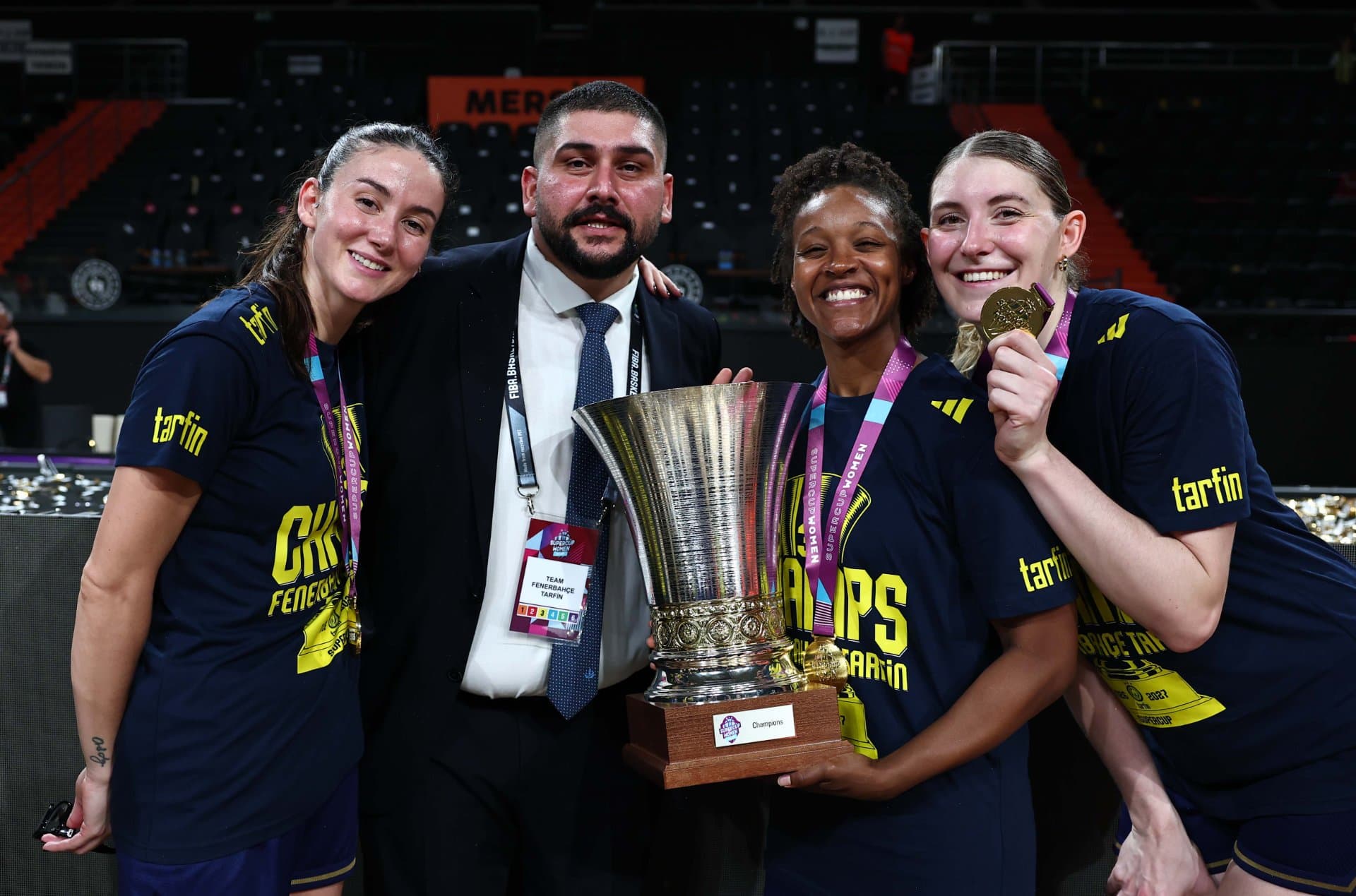 FENERBAHÇE TARFİN, ÜÇÜNCÜ KEZ FIBA KADINLAR SÜPER KUPA ŞAMPİYONU — 11
