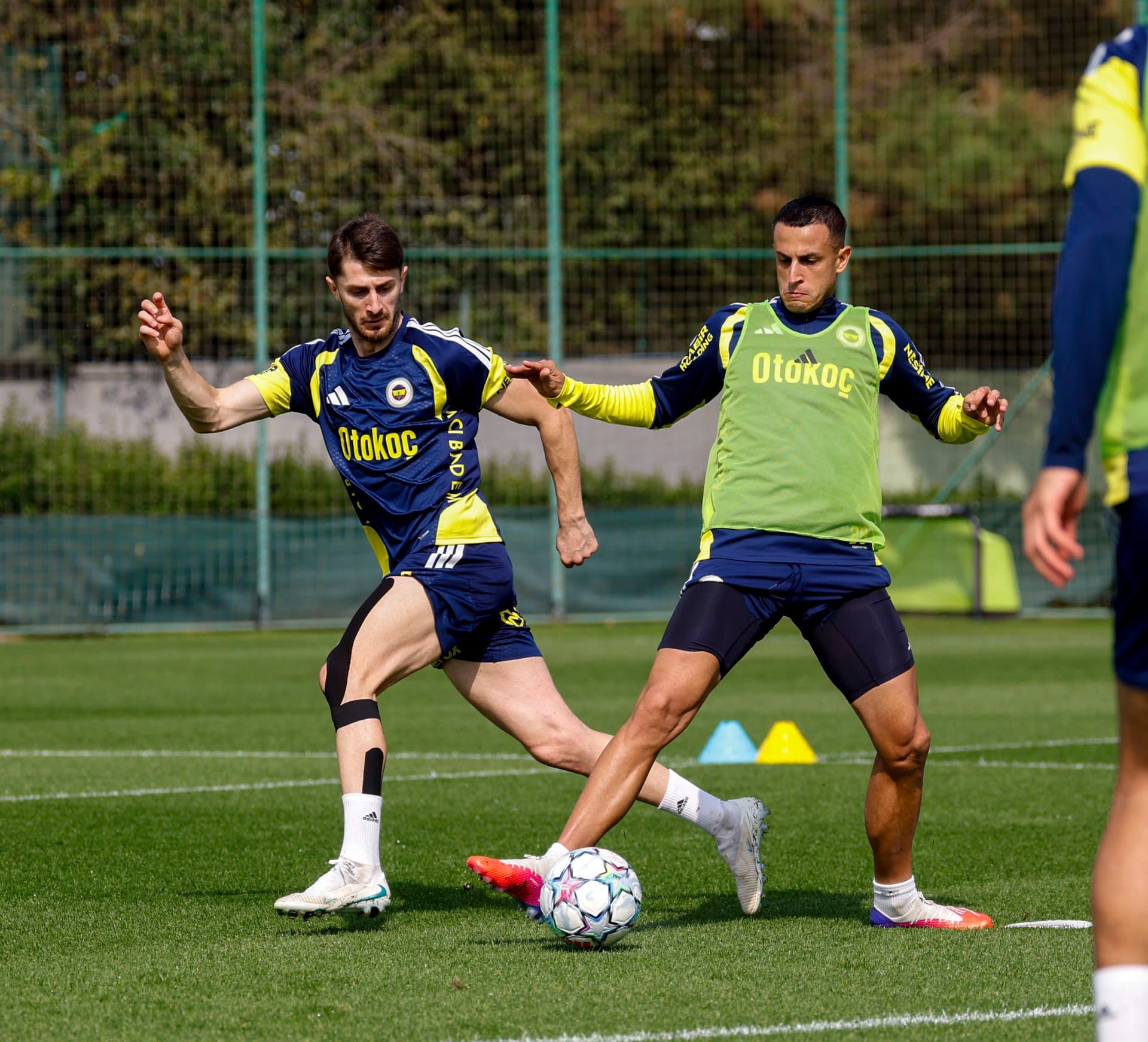 Aston Villa maçı hazırlıkları sürüyor — 8