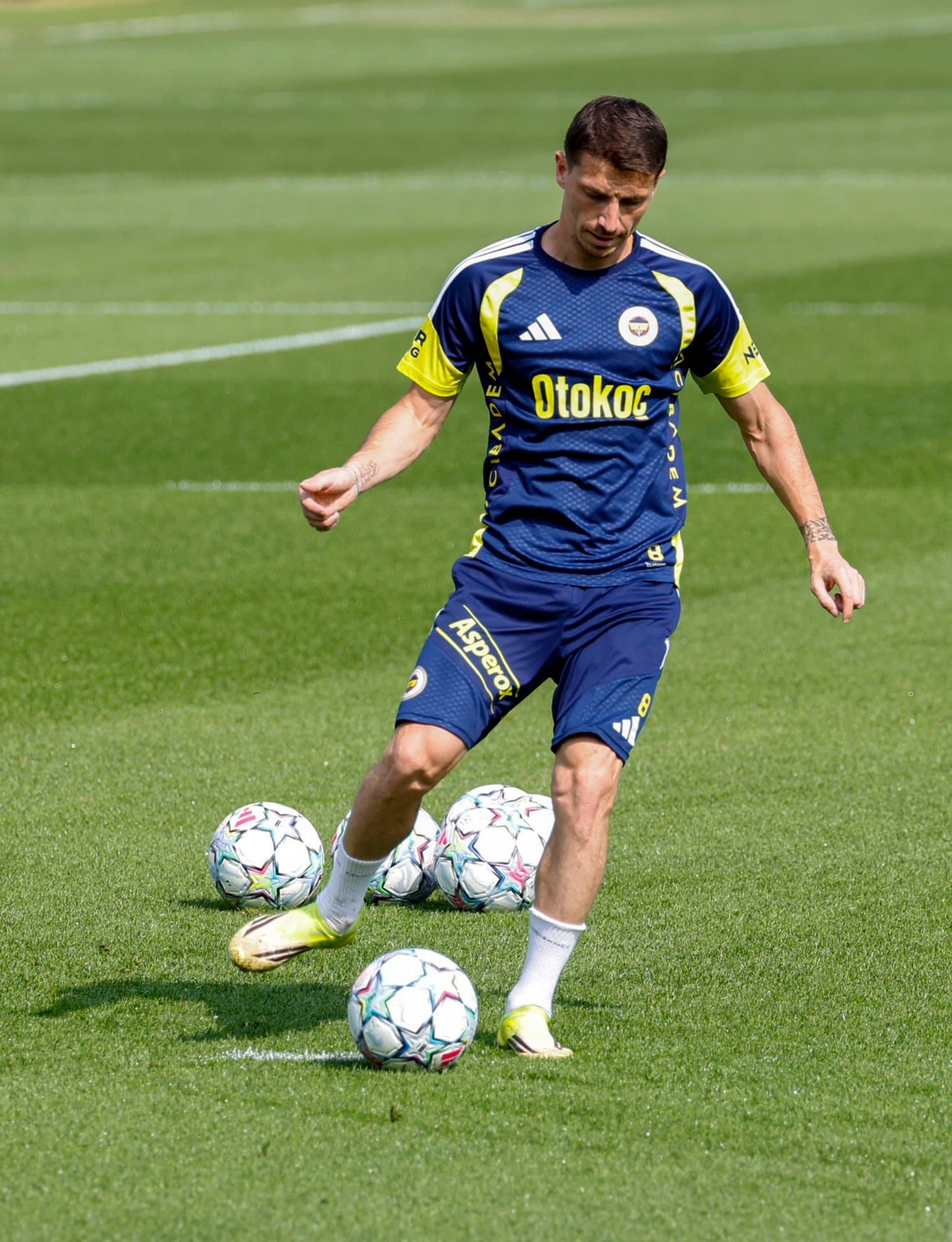 Aston Villa maçı hazırlıkları sürüyor — 9