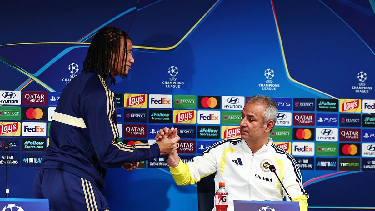 Teknik Direktörümüz İsmail Kartal ve Nathan Ake’den Slavia Prag maçı öncesi açıklamalar