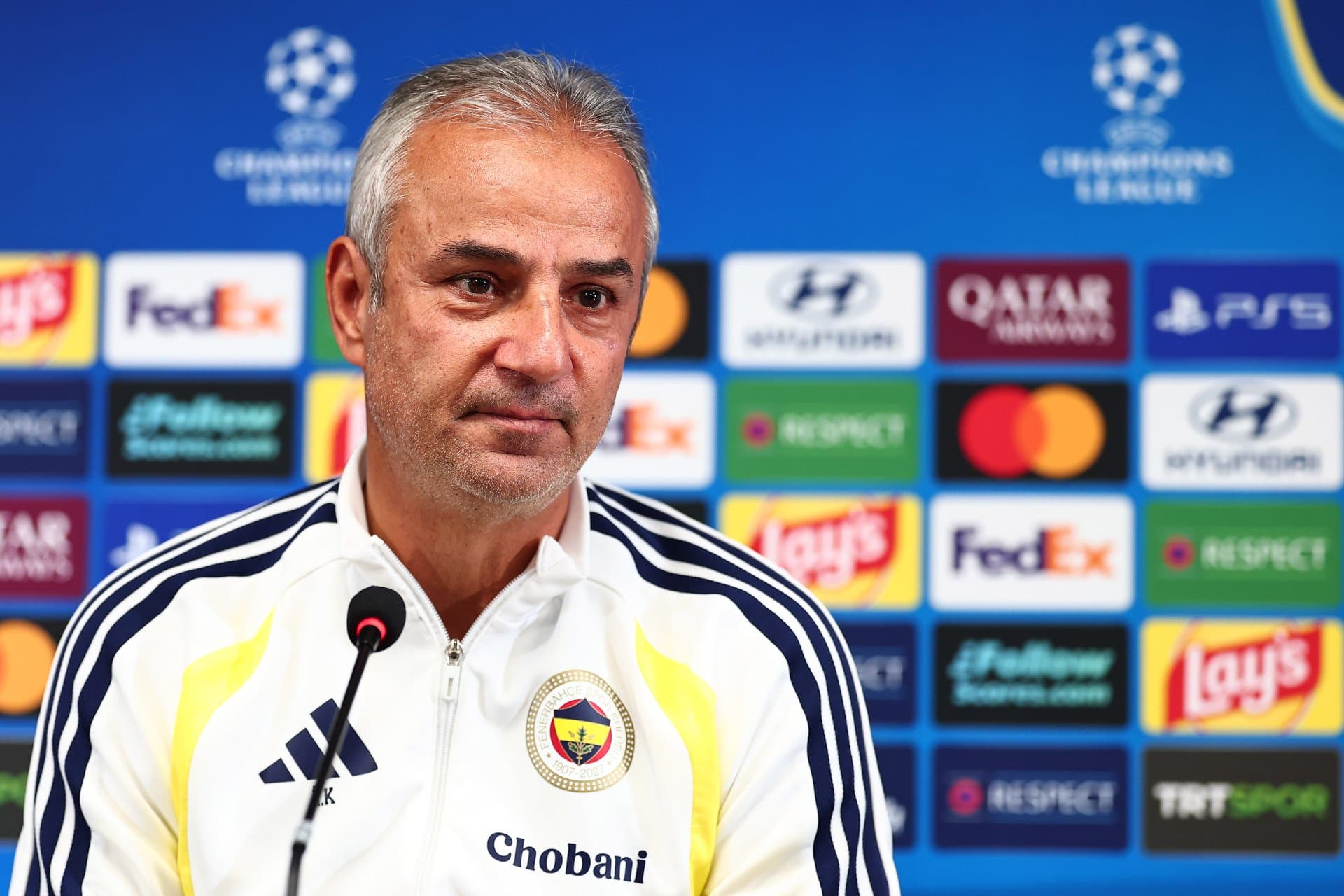Teknik Direktörümüz İsmail Kartal ve Nathan Ake’den Slavia Prag maçı öncesi açıklamalar — 2