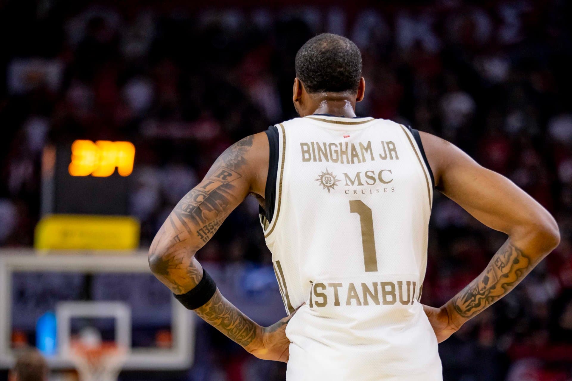 Olympiacos 61–64 Fenerbahçe Tarfin — 4