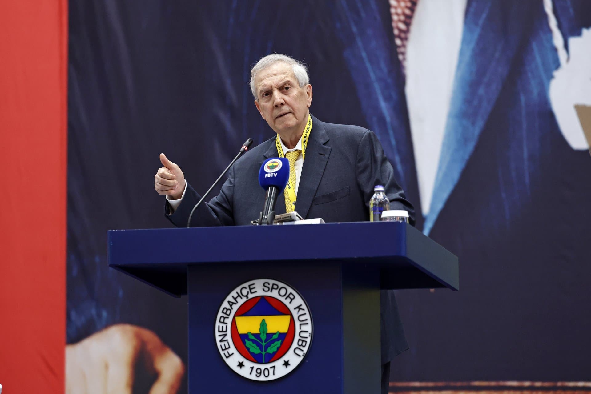 Başkanımız Aziz Yıldırım: Kulübe sahip çıkın. İnanın, biz şampiyon olacağız — 1
