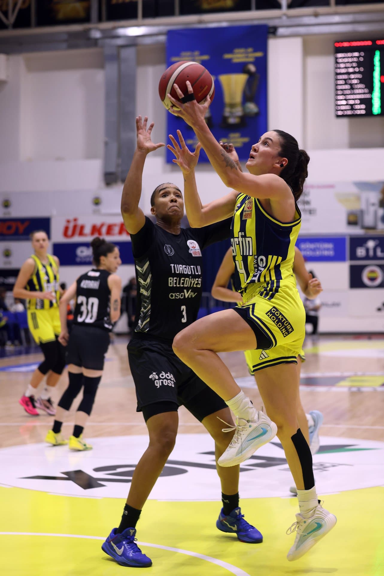 Fenerbahçe Tarfin 84-57 Turgutlu Belediyespor — 2